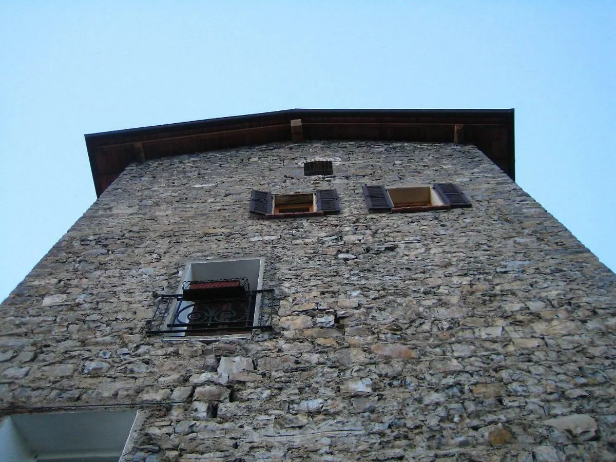 Apartment Castello Di Zorzino Iseo Lake Riva di Solto