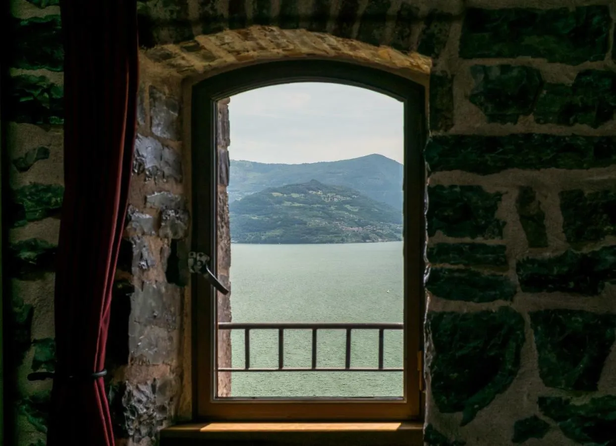 Castello Di Zorzino Iseo Lake Riva di Solto