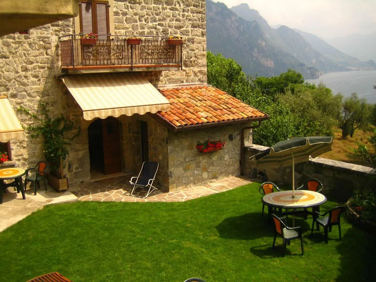 ריבה די סולטו Castello Di Zorzino Iseo Lake 0*, ריבה די סולטו